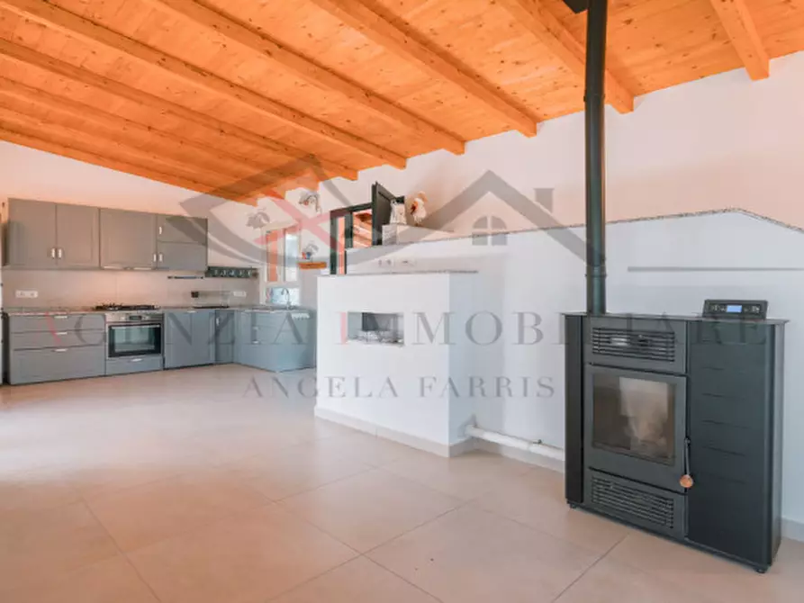 Immagine 25 di Casa indipendente in vendita  a Torpè