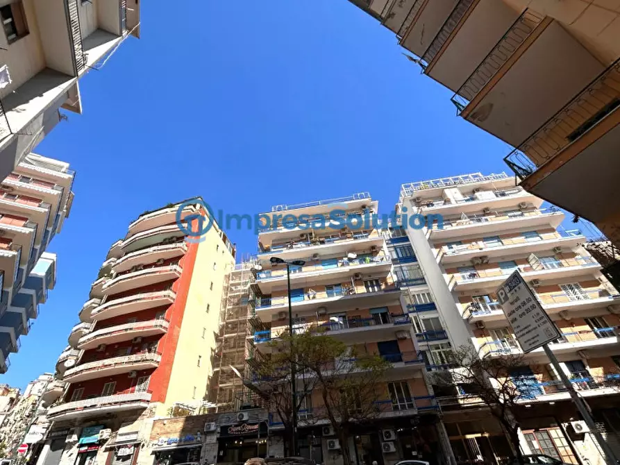 Immagine 4 di Negozio in affitto  in Via Domenico de Dominicis a Napoli