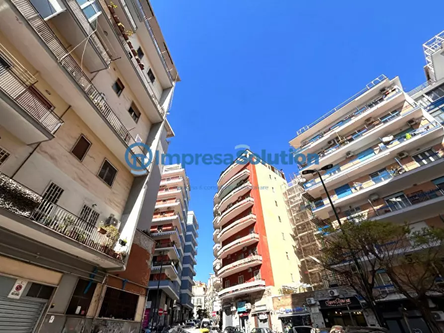 Immagine 5 di Negozio in affitto  in Via Domenico de Dominicis a Napoli