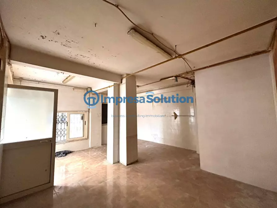 Immagine 8 di Negozio in affitto  in Via Domenico de Dominicis a Napoli