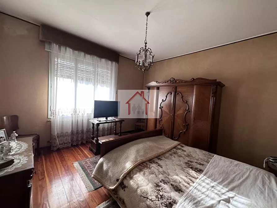 Immagine 8 di Casa bifamiliare in vendita  a Vittorio Veneto
