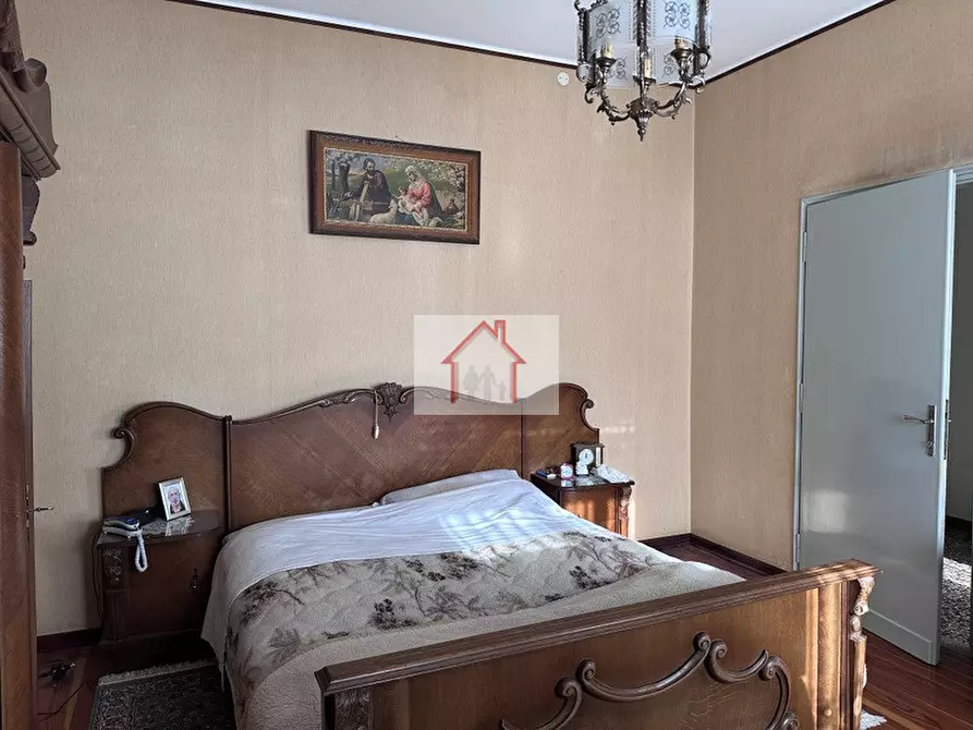 Immagine 9 di Casa bifamiliare in vendita  a Vittorio Veneto