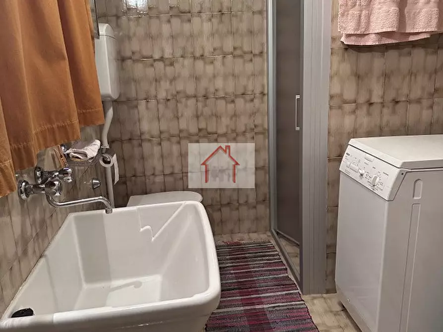 Immagine 16 di Casa bifamiliare in vendita  a Vittorio Veneto