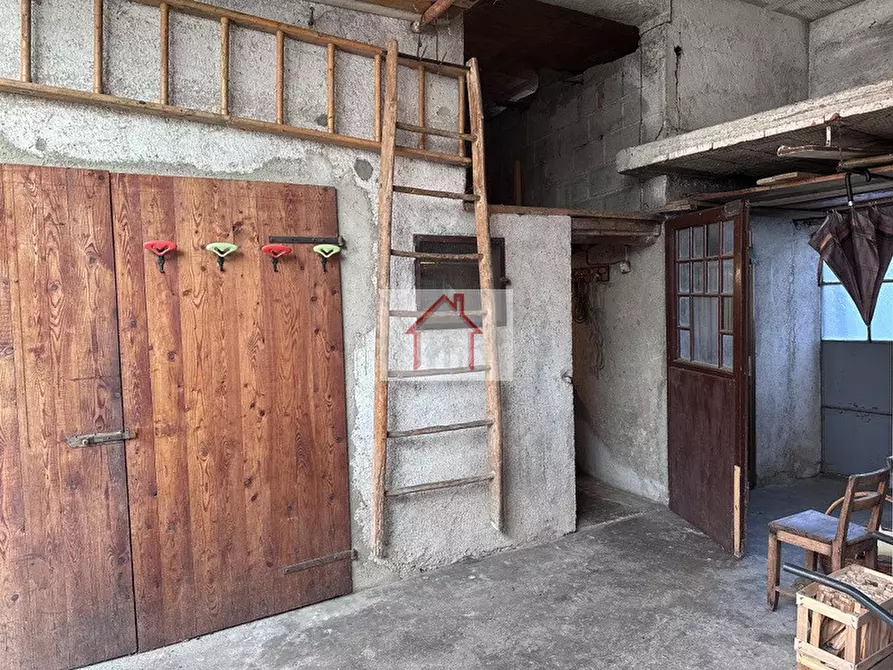 Immagine 24 di Casa bifamiliare in vendita  a Vittorio Veneto