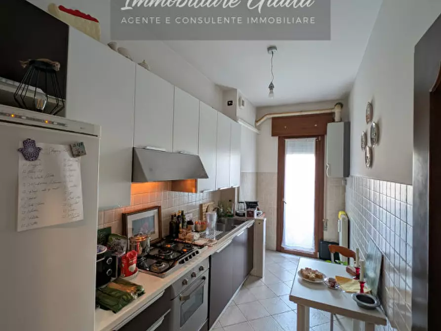Immagine 11 di Appartamento in vendita  a Conegliano