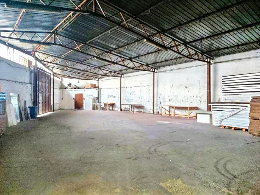 Immagine 10 di Capannone industriale in vendita  in Via Galla Placidia, N. 184 a Roma