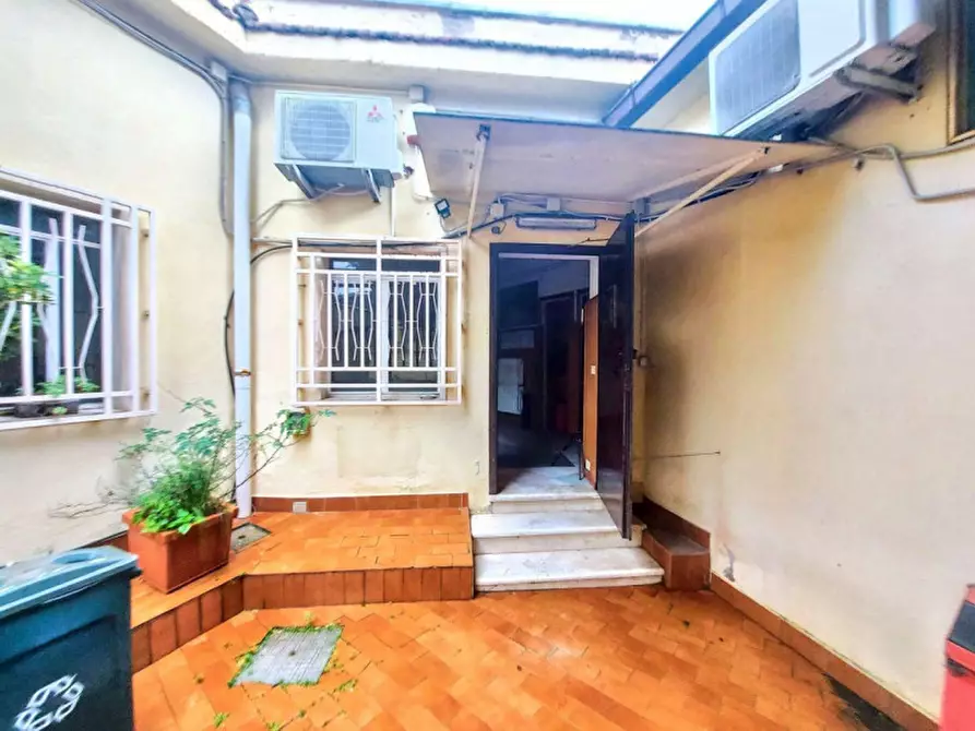 Immagine 15 di Capannone industriale in vendita  in Via Galla Placidia, N. 184 a Roma