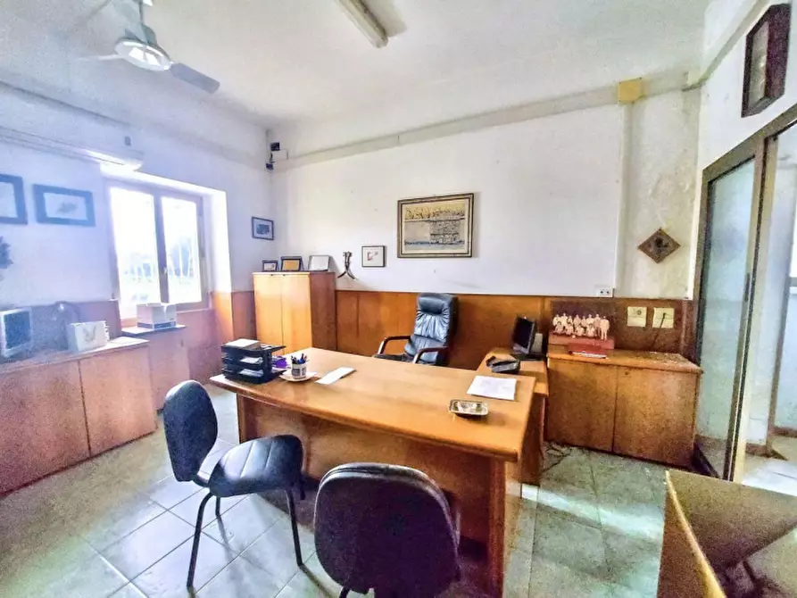 Immagine 18 di Capannone industriale in vendita  in Via Galla Placidia, N. 184 a Roma