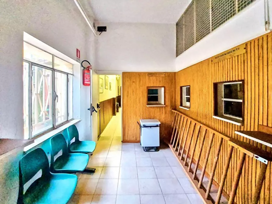 Immagine 19 di Capannone industriale in vendita  in Via Galla Placidia, N. 184 a Roma