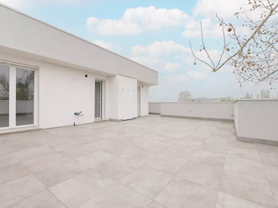 Immagine 1 di Attico in vendita  in Via luigi rizzo a Abano Terme