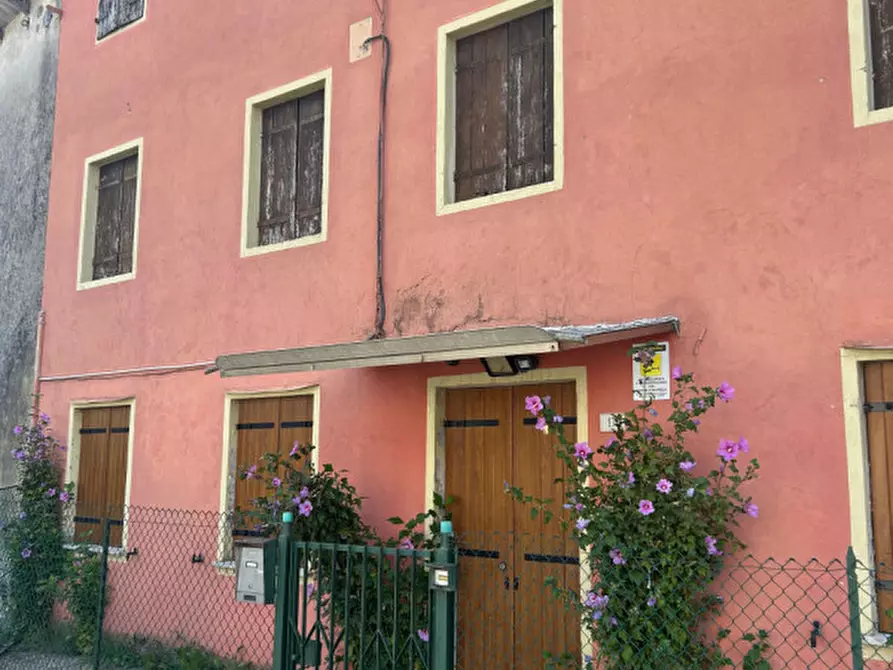 Immagine 1 di Villetta a schiera in vendita  in Via Roma a Grisignano Di Zocco