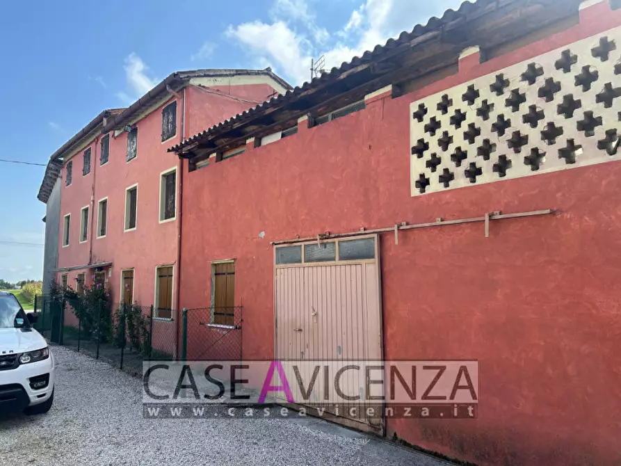 Immagine 2 di Villetta a schiera in vendita  in Via Roma a Grisignano Di Zocco