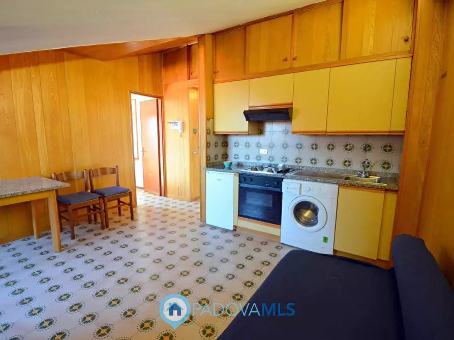 Immagine 7 di Appartamento in vendita  in Via Giambattista Belzoni a Padova