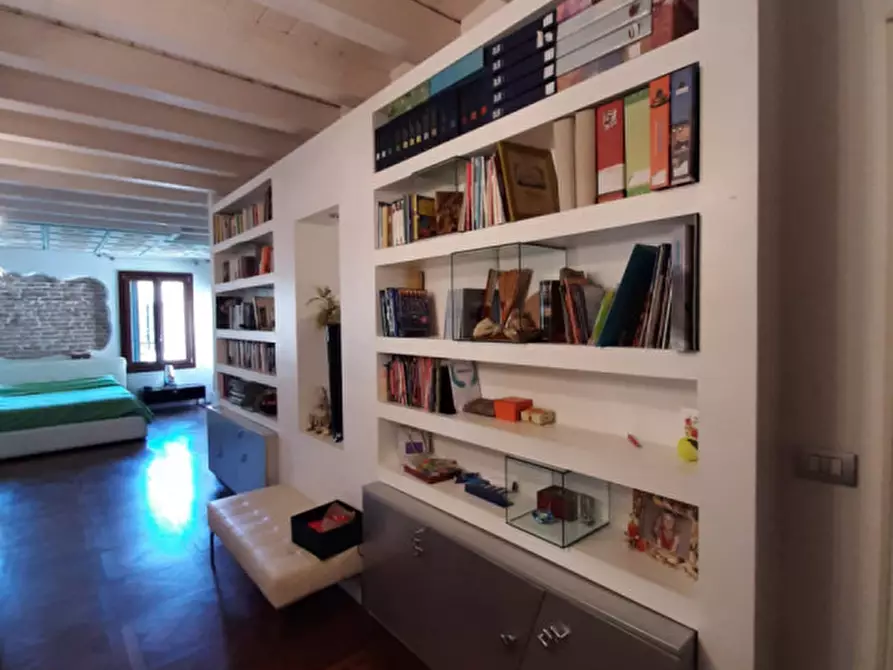 Immagine 14 di Casa indipendente in vendita  in Piazza del Duomo a Padova