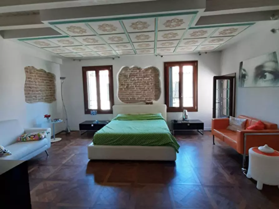 Immagine 17 di Casa indipendente in vendita  in Piazza del Duomo a Padova