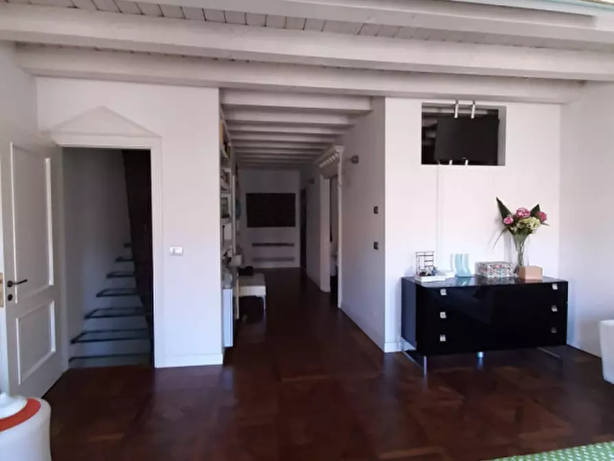 Immagine 19 di Casa indipendente in vendita  in Piazza del Duomo a Padova