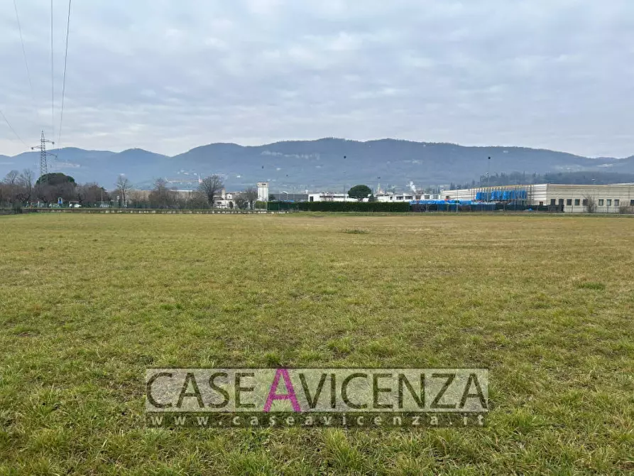 Immagine 5 di Terreno in vendita  in Via Roma a Castegnero
