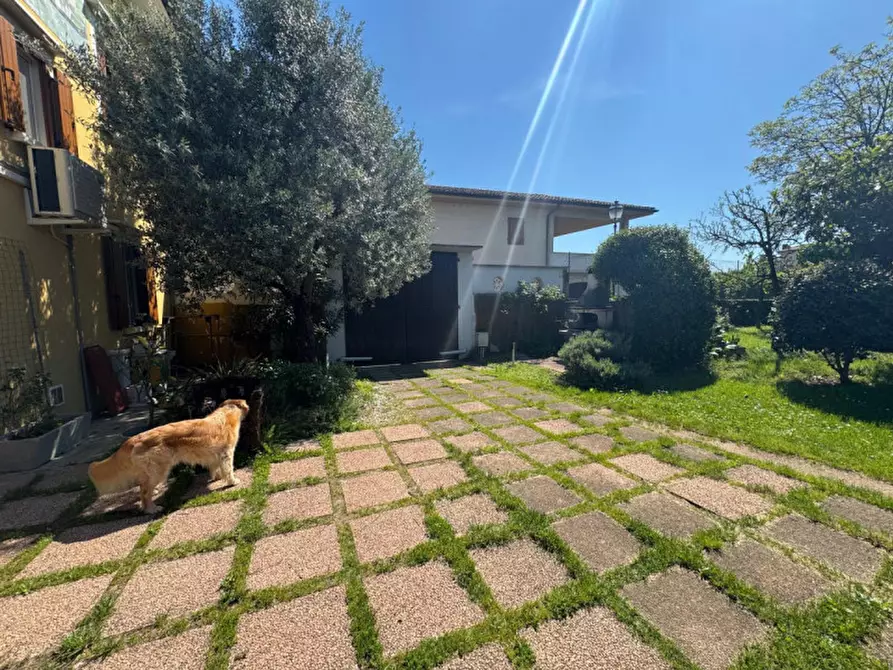 Immagine 17 di Villetta a schiera in vendita  in Via delle Rose a Sequals