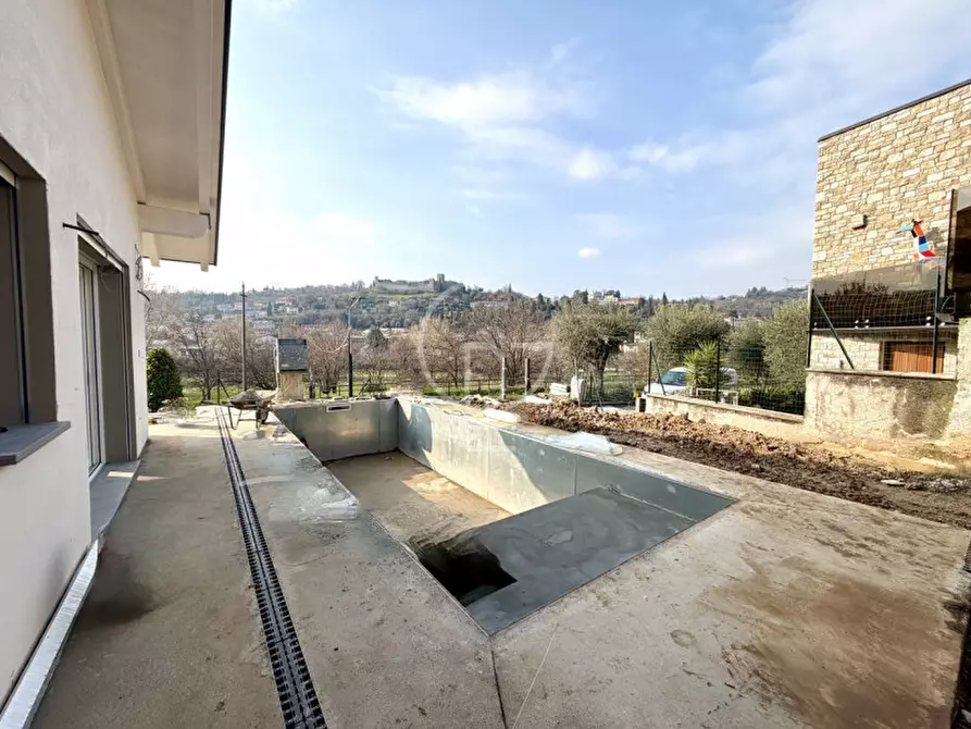 Immagine 6 di Villa in vendita  in Via Talina a Padenghe Sul Garda