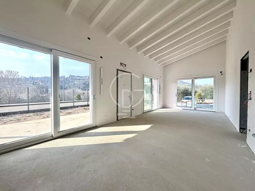 Immagine 11 di Villa in vendita  in Via Talina a Padenghe Sul Garda