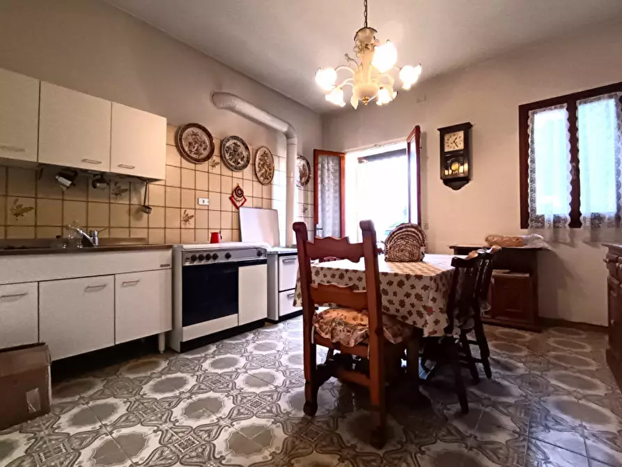 Immagine 4 di Casa indipendente in vendita  in Via Argine Destro, Bovolenta a Bovolenta