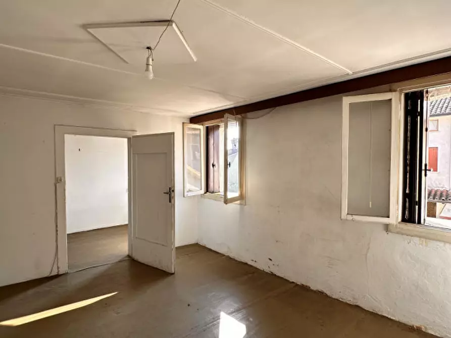 Immagine 16 di Villetta a schiera in vendita  in Via Crosara 44 a Carrè