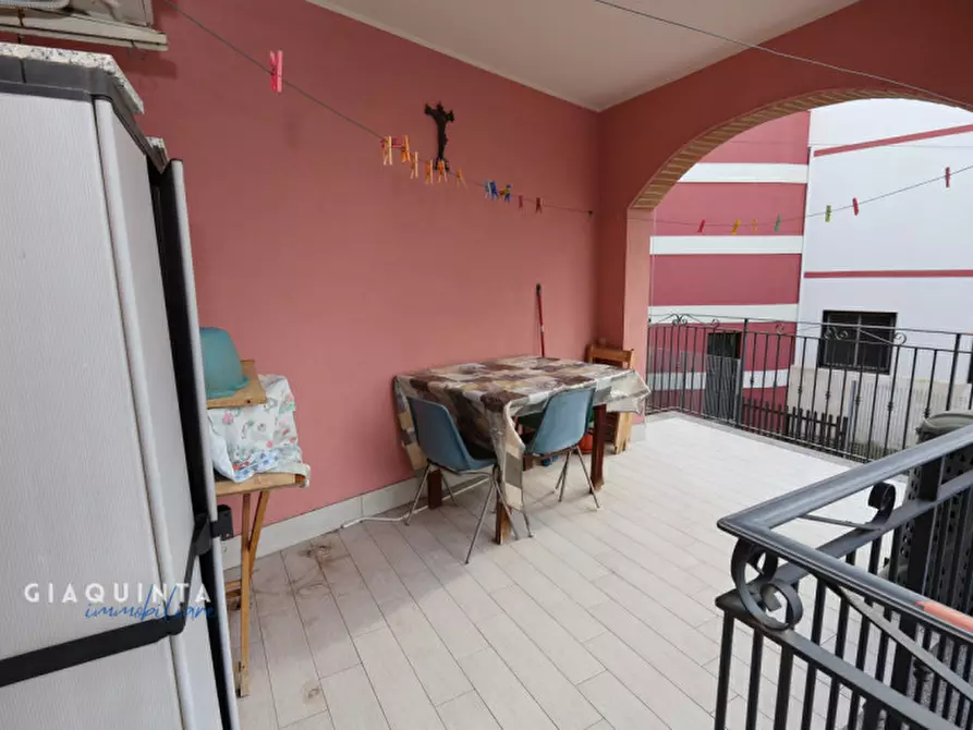 Immagine 11 di Appartamento in vendita  in Via Primo Maggio n. 3 a Palagonia