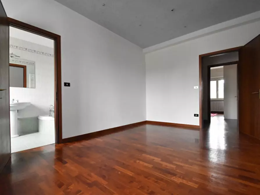 Immagine 22 di Appartamento in vendita  in Via Azzolini 2 a Bussolengo