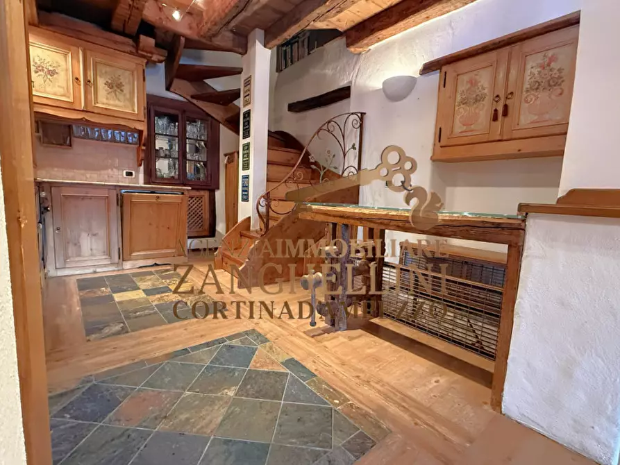 Immagine 4 di Appartamento in vendita  a San Vito Di Cadore