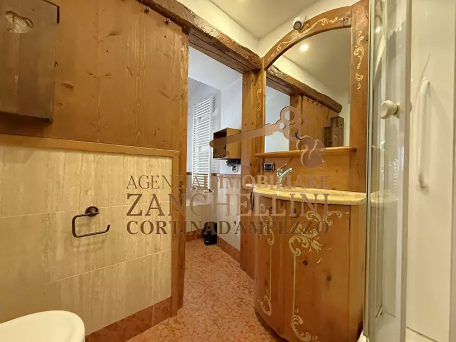 Immagine 8 di Appartamento in vendita  a San Vito Di Cadore