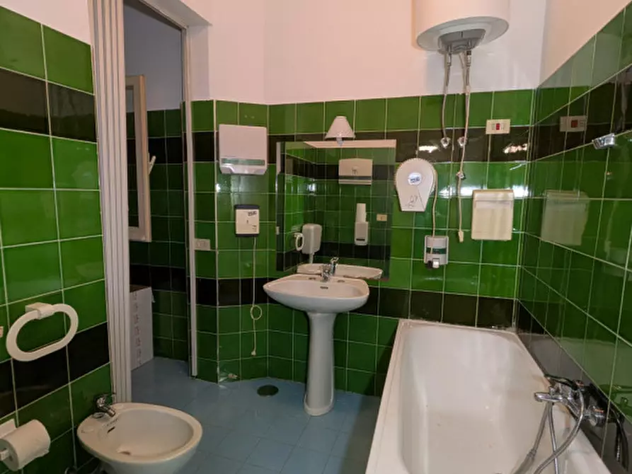 Immagine 11 di Ufficio in vendita  in Via Baldassarre Longhena 47 a Olbia