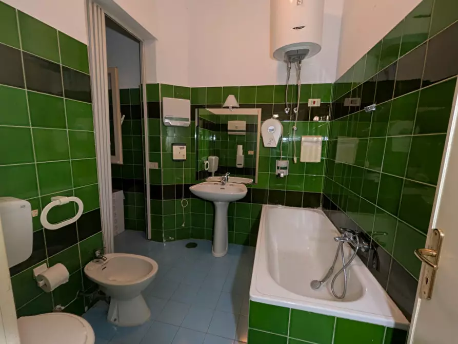Immagine 12 di Ufficio in vendita  in Via Baldassarre Longhena 47 a Olbia