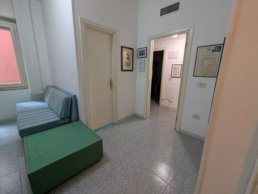 Immagine 19 di Ufficio in vendita  in Via Baldassarre Longhena 47 a Olbia
