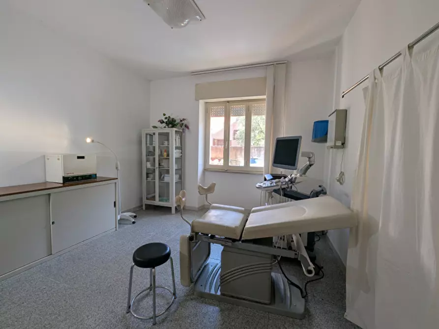 Immagine 26 di Ufficio in vendita  in Via Baldassarre Longhena 47 a Olbia