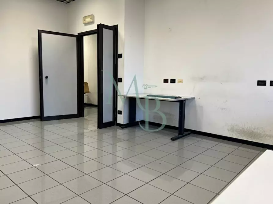 Immagine 4 di Ufficio in affitto  in Via Vigonovese a Padova