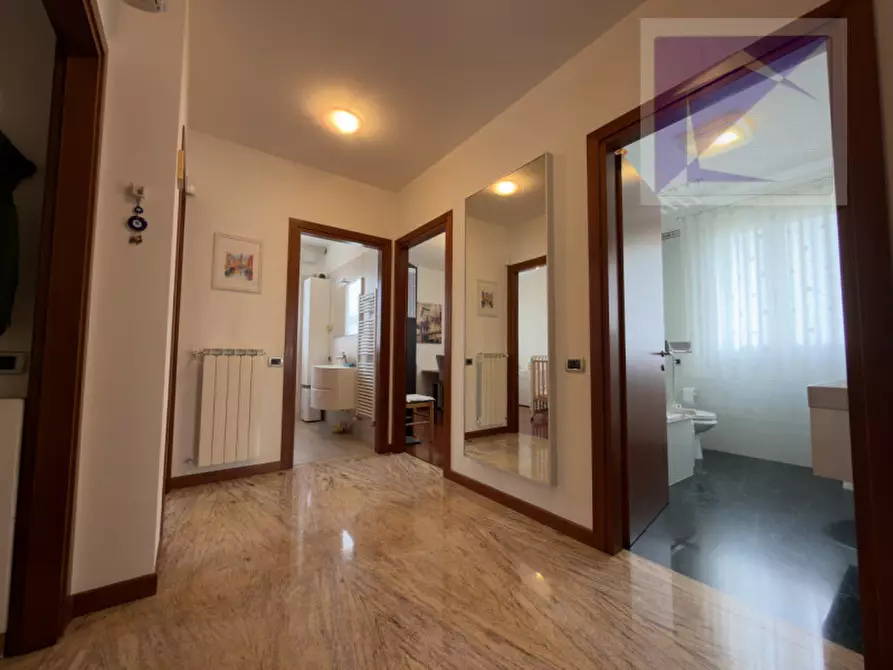 Immagine 20 di Villa in vendita  a Campodarsego