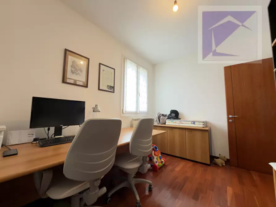 Immagine 28 di Villa in vendita  a Campodarsego