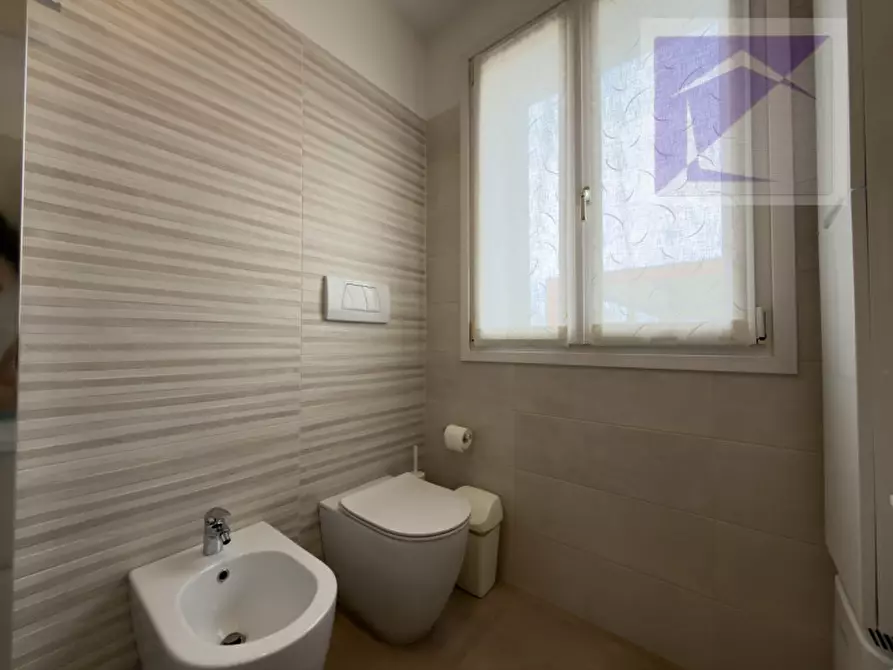 Immagine 30 di Villa in vendita  a Campodarsego