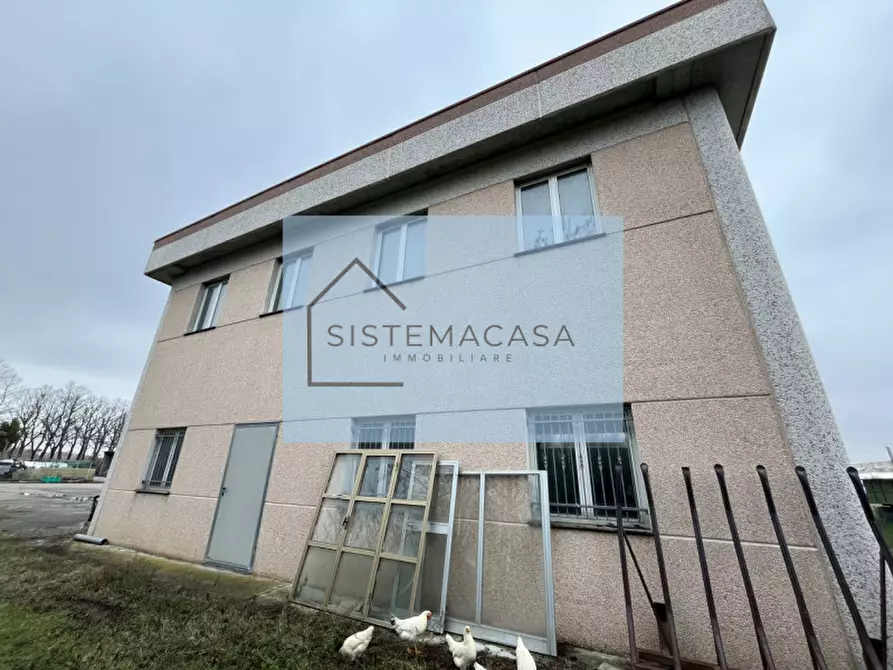 Immagine 3 di Capannone industriale in vendita  in Via Tamberlicchi a Forli'