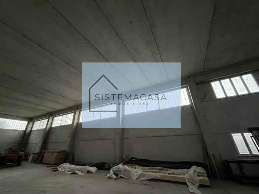 Immagine 4 di Capannone industriale in vendita  in Via Tamberlicchi a Forli'