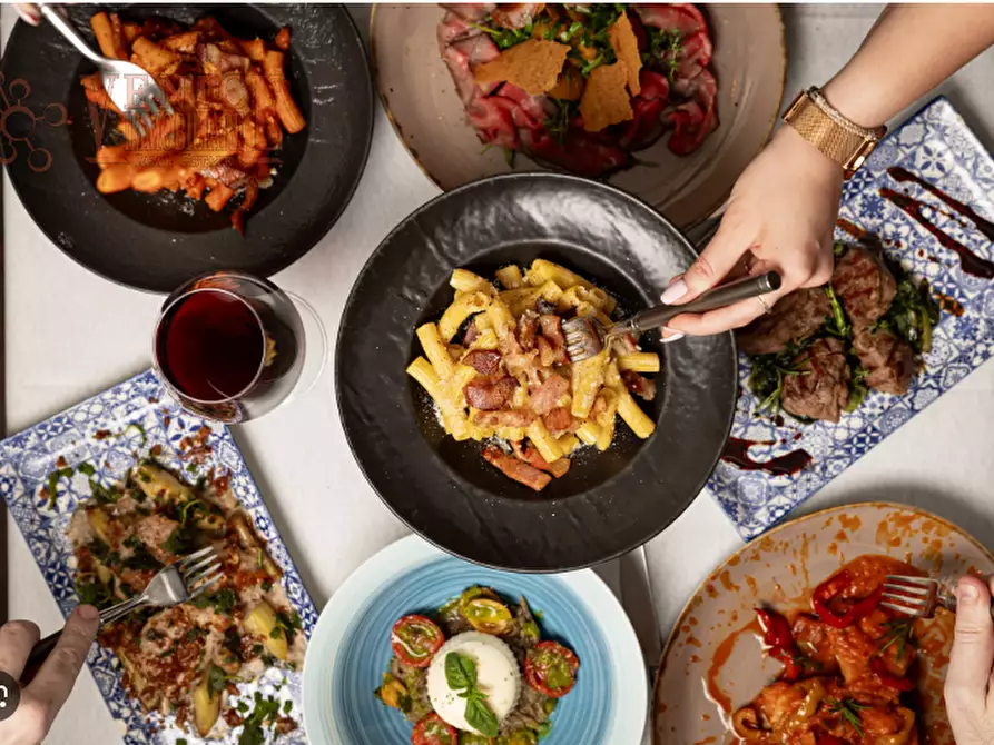 Immagine 3 di Attività commerciale in vendita  in via castellana 63 a Venezia