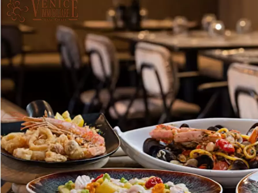 Immagine 4 di Attività commerciale in vendita  in via castellana 63 a Venezia