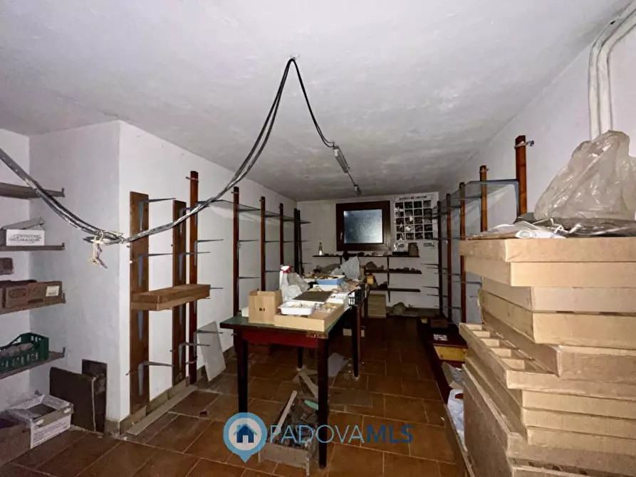 Immagine 17 di Villa in vendita  in Via Risorgimento a Bovolenta