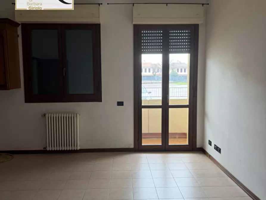 Immagine 2 di Appartamento in vendita  a Badia Polesine