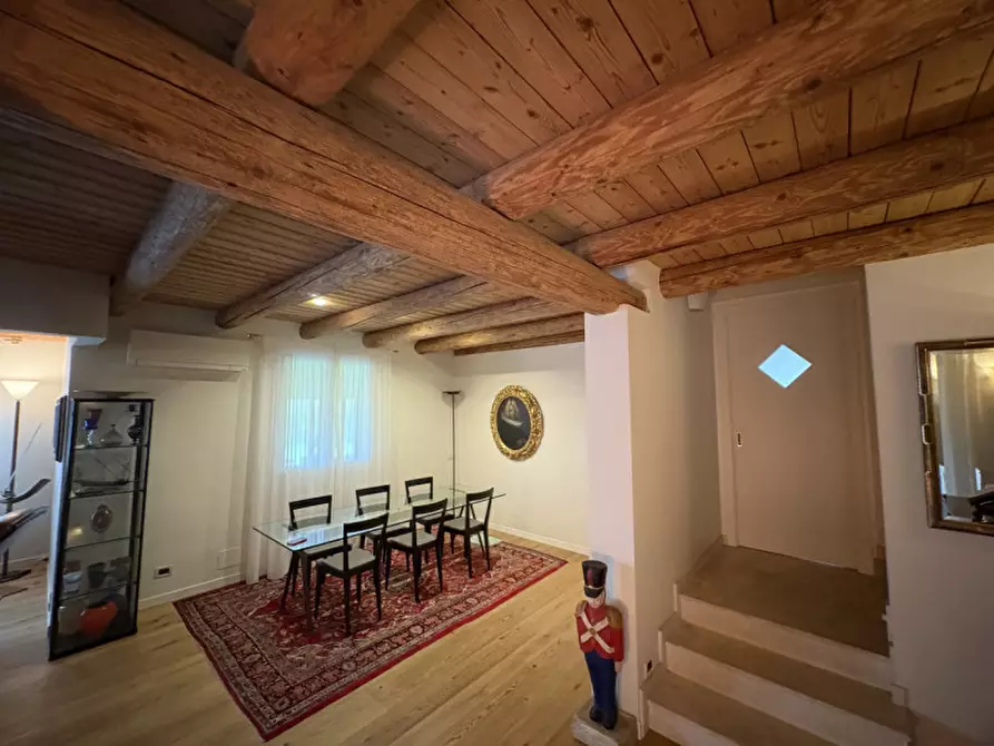 Immagine 5 di Villa in vendita  in Via Capitello a Veggiano