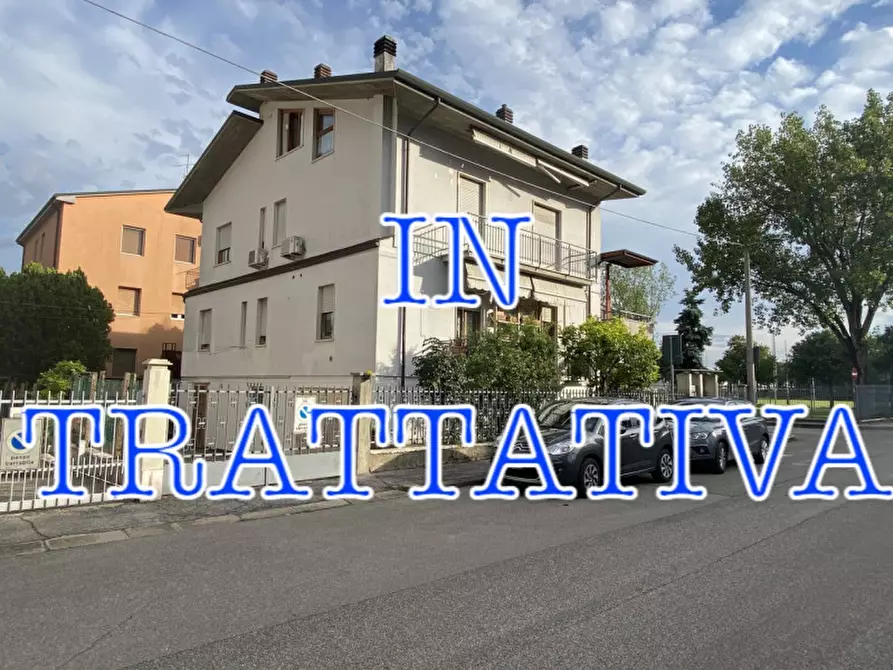 Immagine 1 di Appartamento in vendita  in Via Velino 35 a Verona