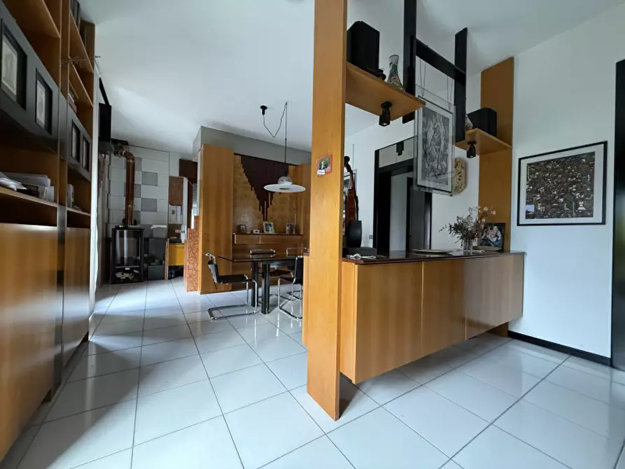 Immagine 6 di Appartamento in vendita  in Via Velino 35 a Verona