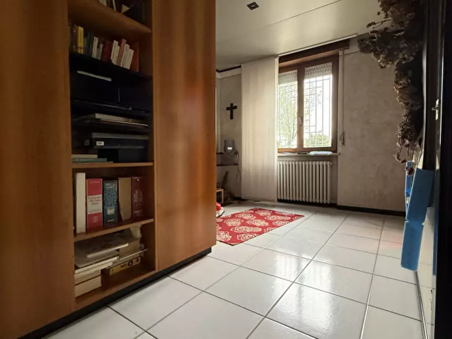 Immagine 9 di Appartamento in vendita  in Via Velino 35 a Verona