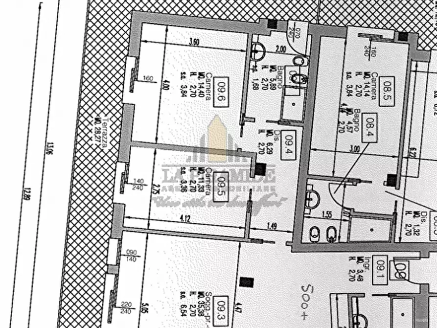 Immagine 1 di Appartamento in vendita  in ZONA SAVONAROLA - PADOVA CENTRO - APPARTAMENTO RIF. 1456 a Padova