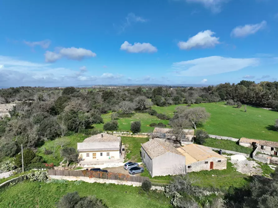 Immagine 71 di Casa indipendente in vendita  a Noto